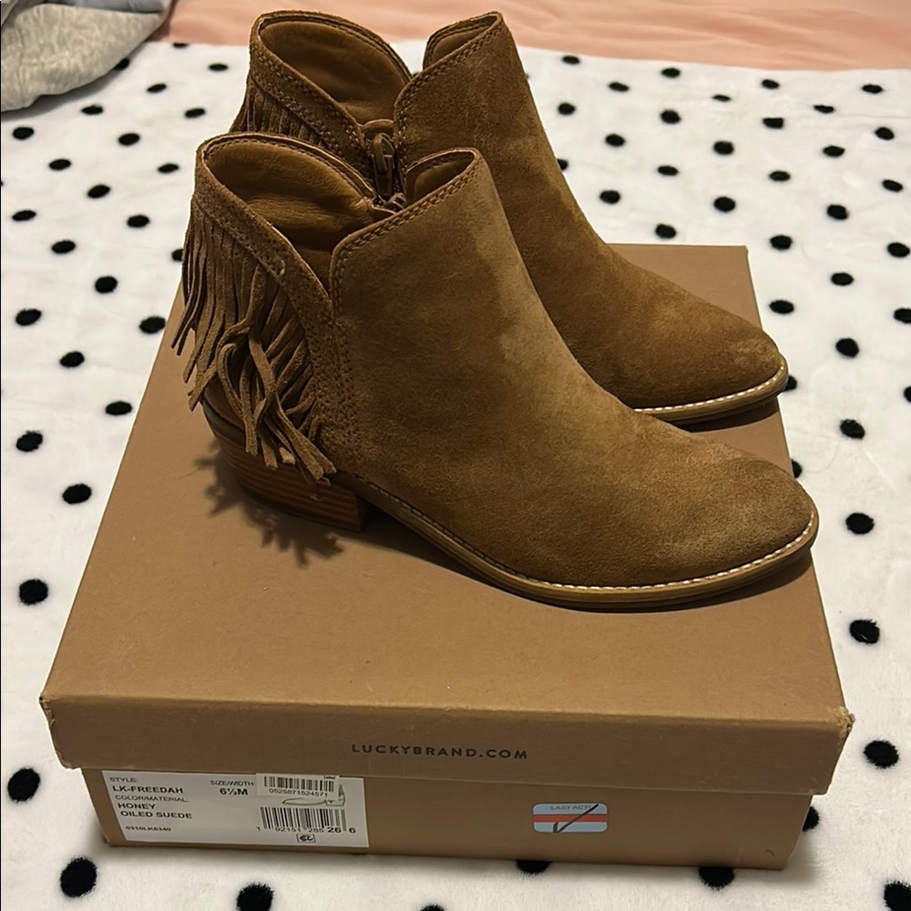 Lucky Brand Tan Ankle Booties with Fringe